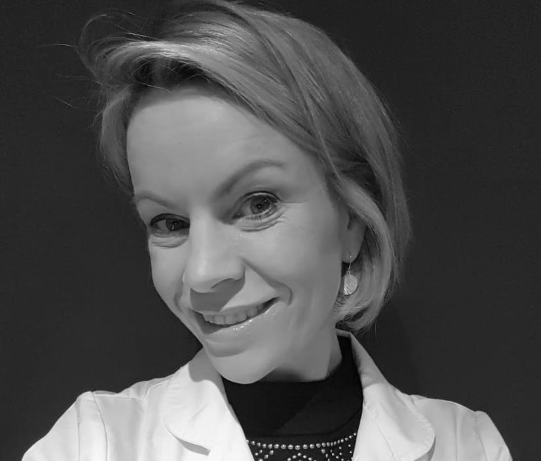 Dr emma smith black and white.png